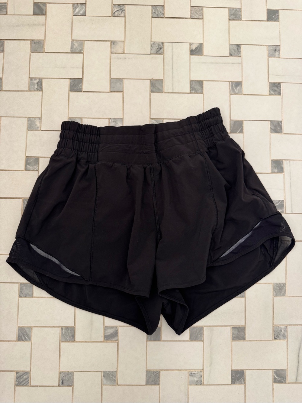 Lululemon Women’s Hotty Hot Short, Black